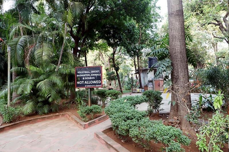 Hotel Golden Hayyath Inn Mumbai Exteriör bild